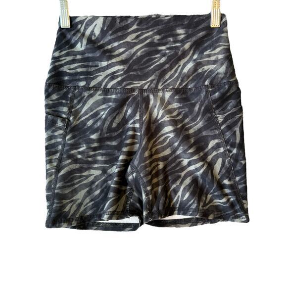 Evolution and Creation Zebra Print Biker Shorts Size S - Workout Athleisure - Picture 1 of 4